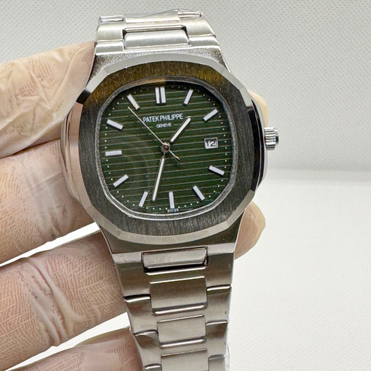 PATEK PHILIPPE Nautilus Green Dial